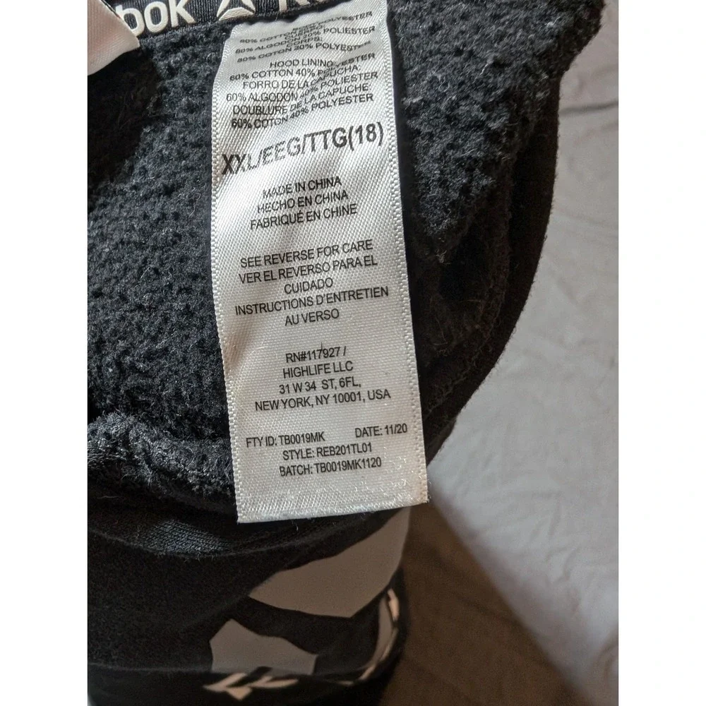 Reebok‎ Boys Hoodie 2XL Youth 18 Long Sleeve Casual Black Polyester Pullover